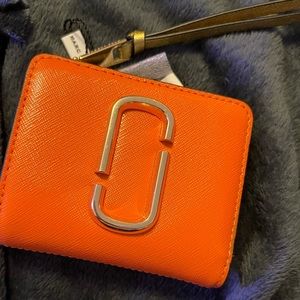 Marc Jacobs compact wallet